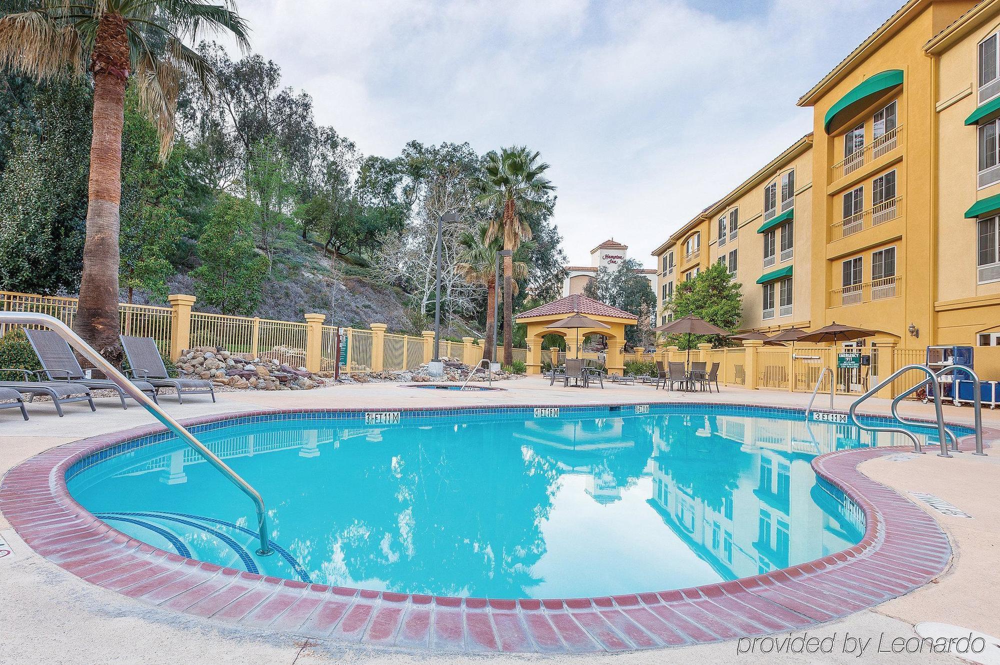 ลา ควินตา อินน์ แอนด์ สวีท บาย วินด์แฮม ซานตา คลาริตา - วาเลนเซีย Stevenson Ranch ภายนอก รูปภาพ